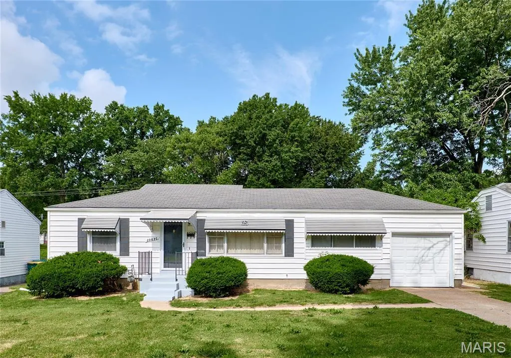 10075 Coburg Lands Dr