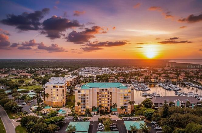 2060 Matecumbe Key Rd #2106