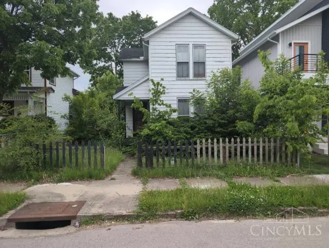 1236 W First St