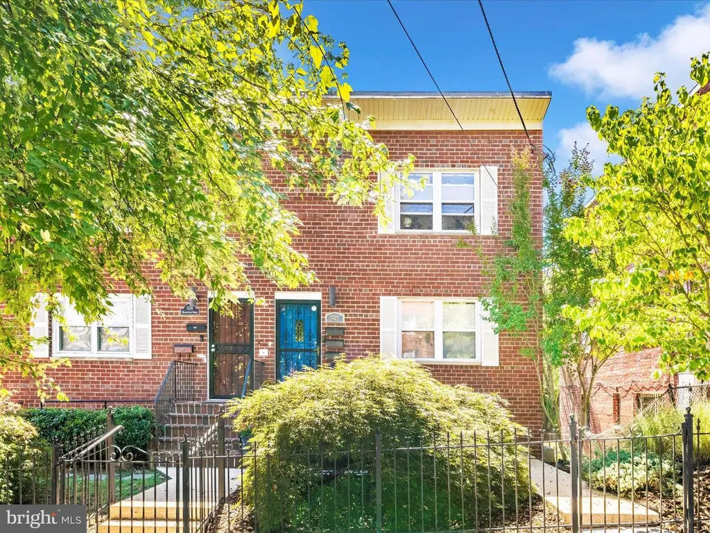 507 Brandywine St SE