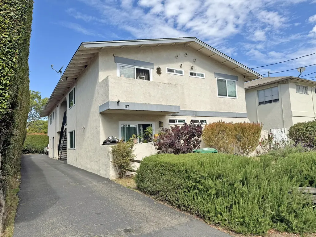 117 Magnolia Ave