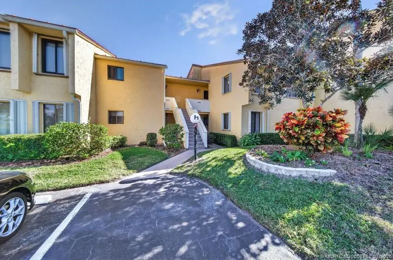 5335 SE Miles Grant Rd Unit H206