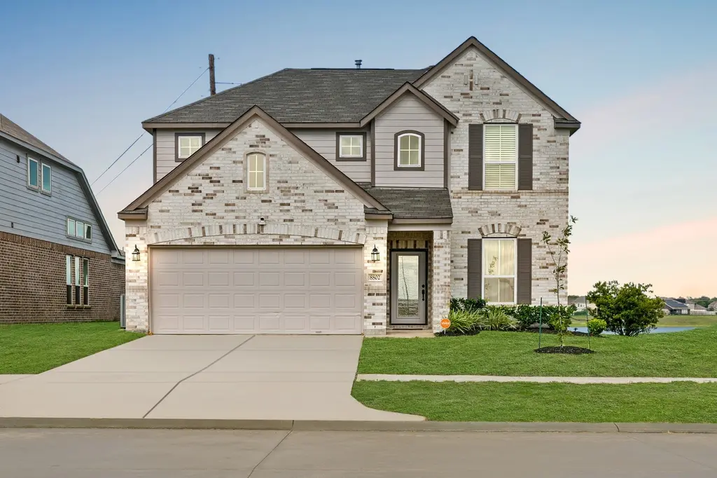 8802 Mallow Rose Way