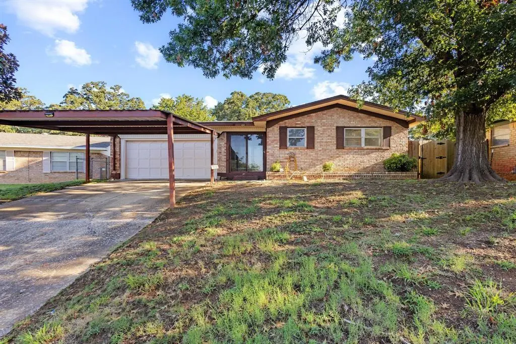 905 Seymore Cir