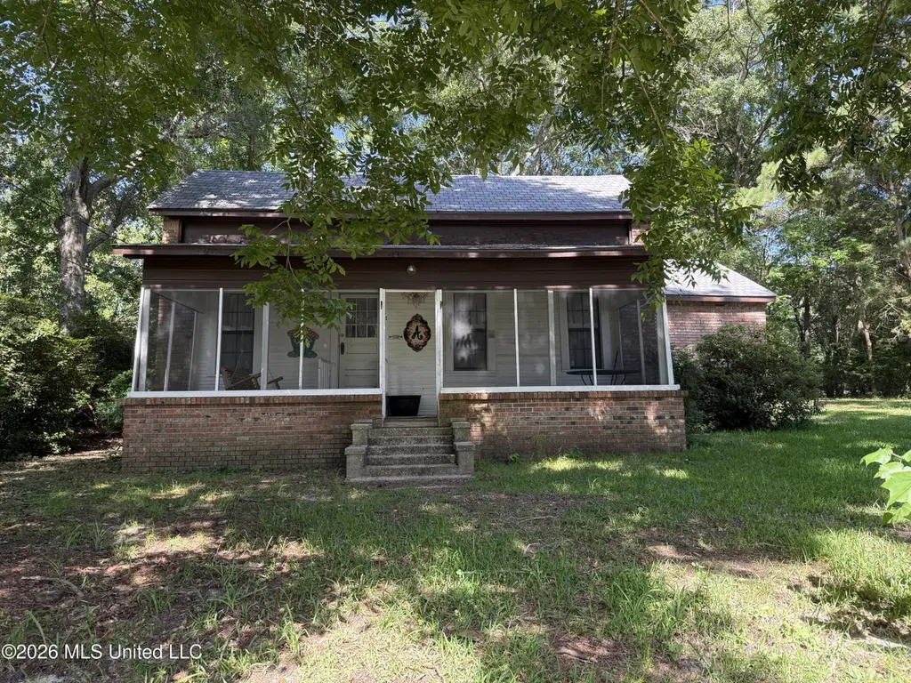 131 N Fourth St