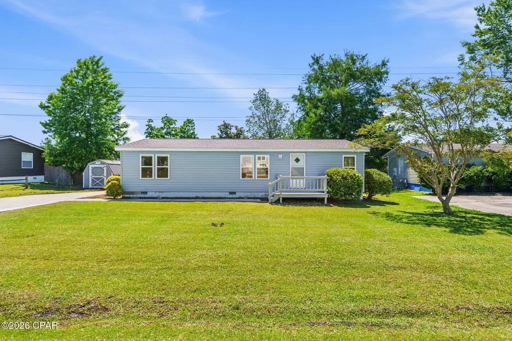 6013 Stockholm Ln