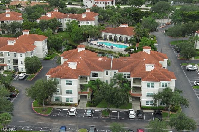 23660 Walden Center Dr #305