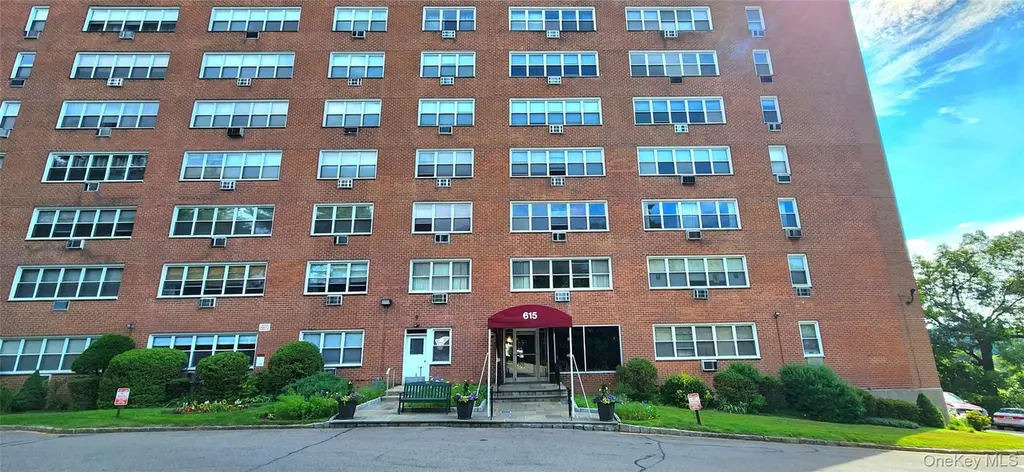 615 Palmer Rd #101