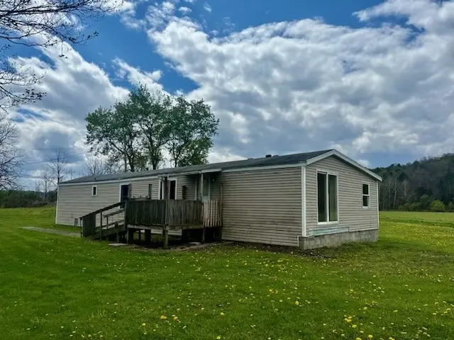 1779 W Creek Rd