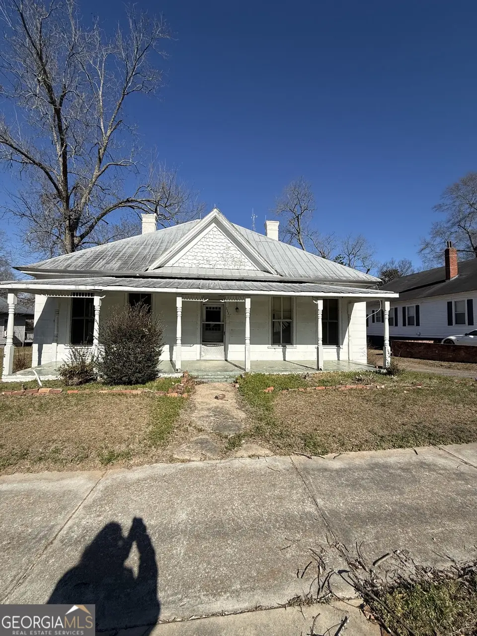 213 E Church St