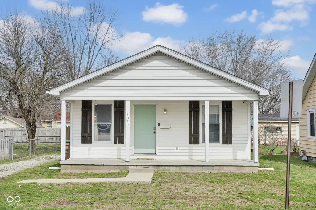 2262 Mckinley Ave