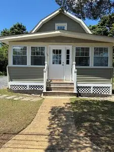108 Longboat Ave