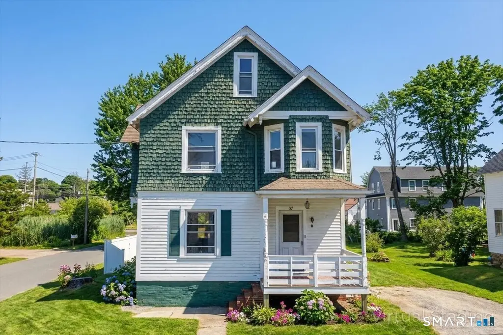 18 Maxson St