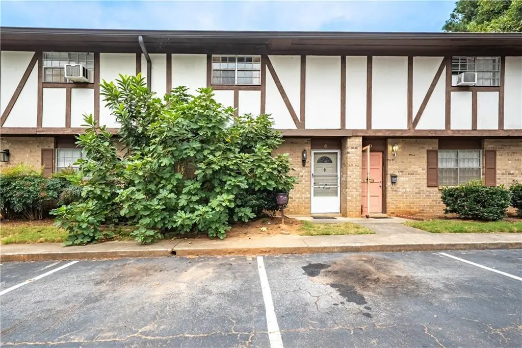 2956 N Dekalb Dr Unit C
