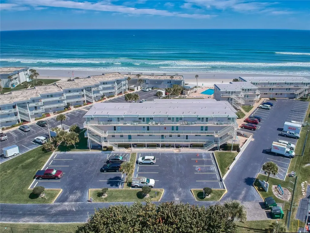 4849 Saxon Dr Unit C208