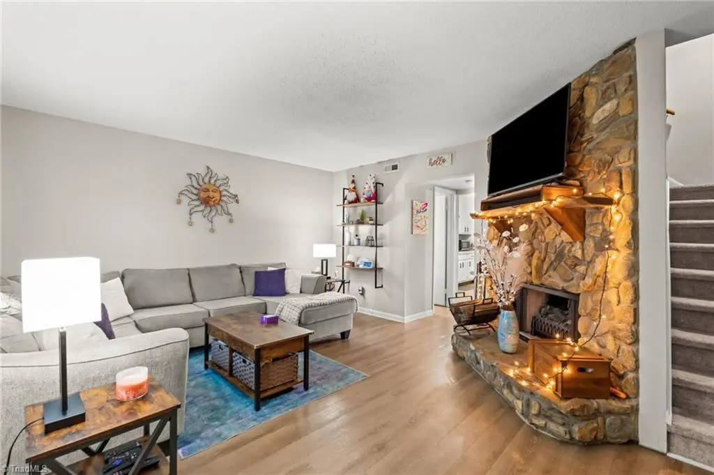5737 Bramblegate Rd Unit F