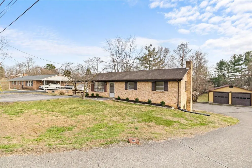 1471 Mud Pike Rd NW