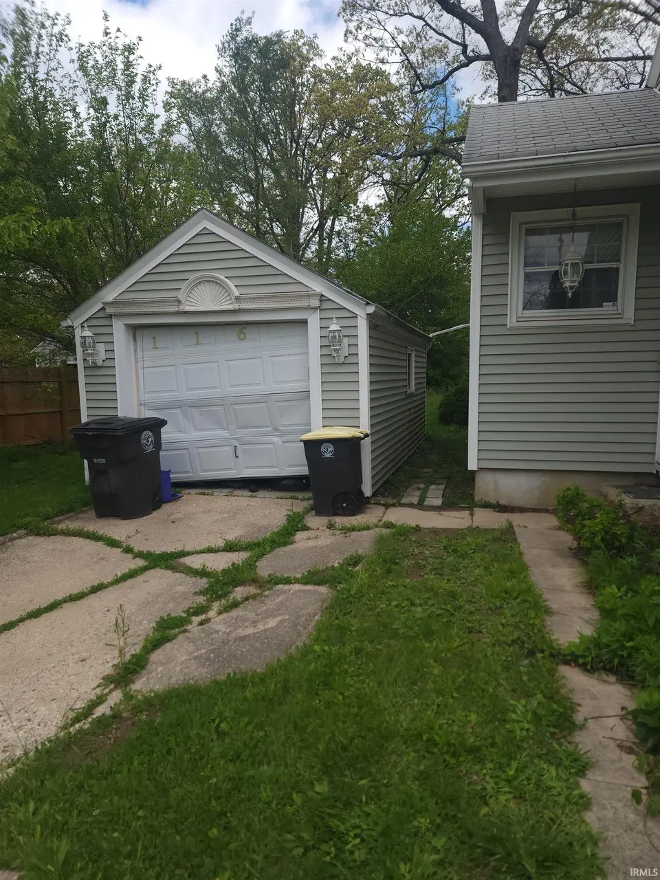 116 Burns Blvd