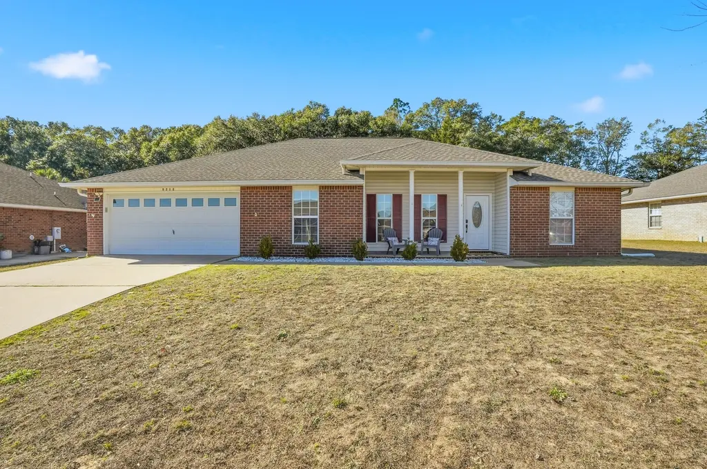 5212 Moore Loop