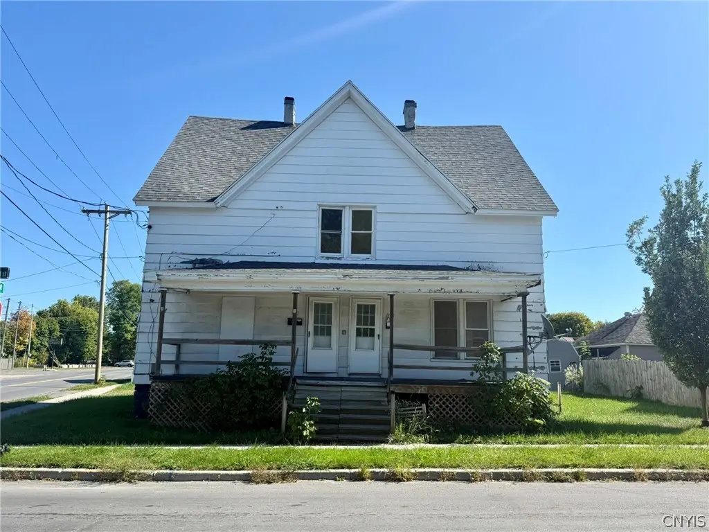 340-342 N Rutland St