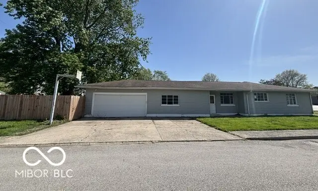213 N Posey St