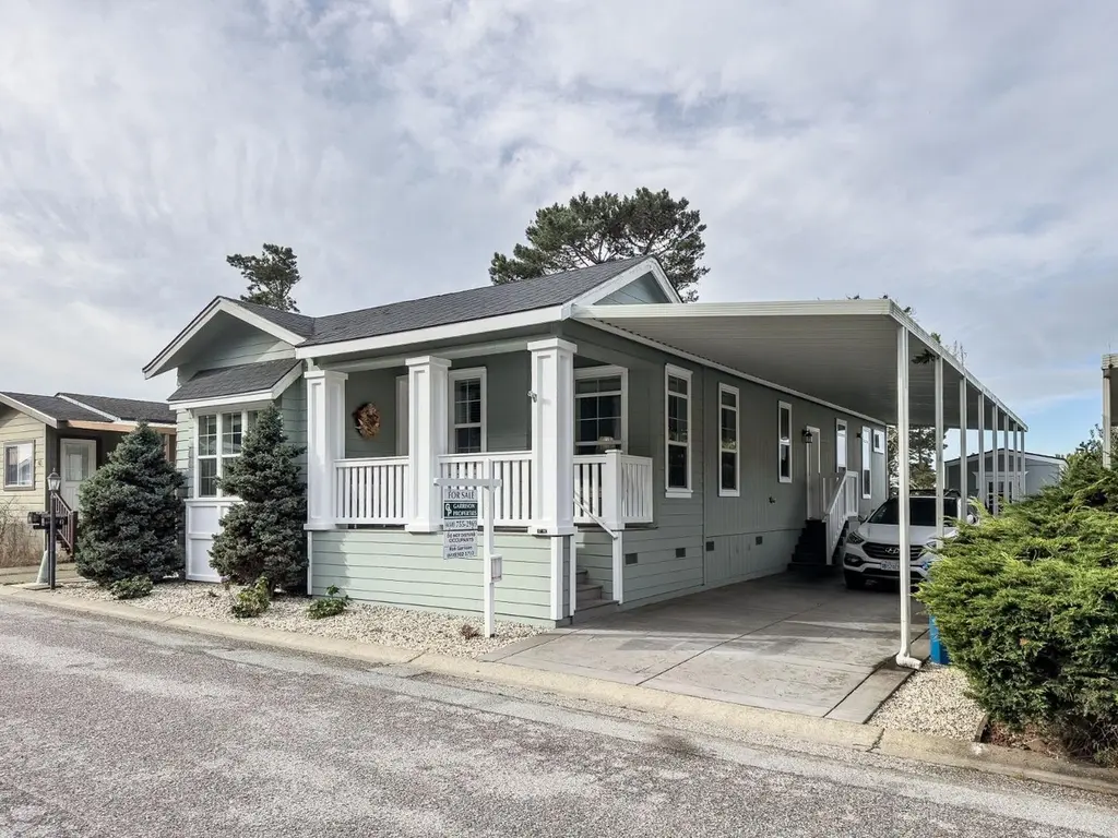 47 Yacht Ln #096