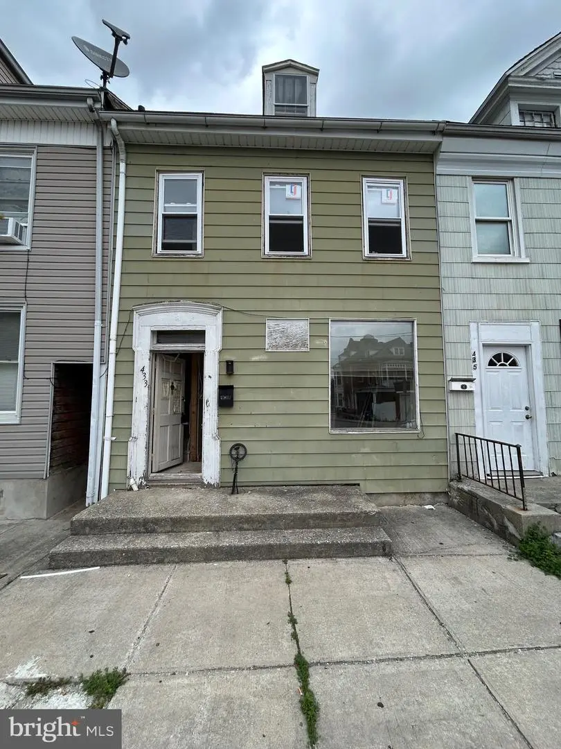 433 Lindberg Ave