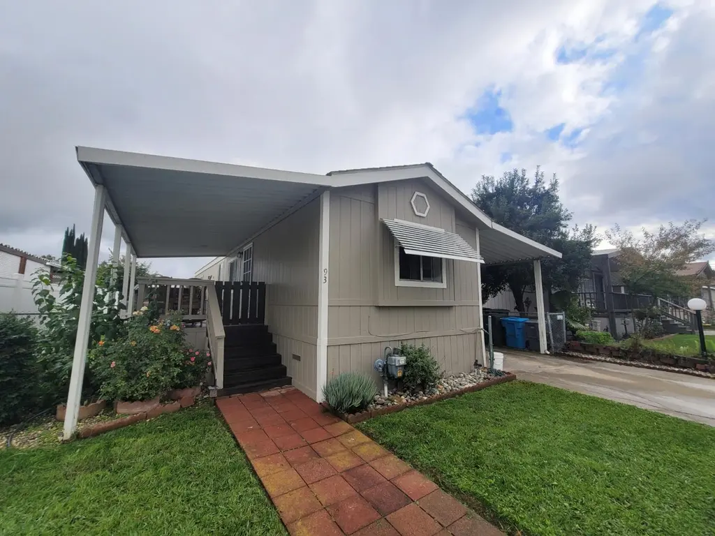 3120 Live Oak Blvd #93