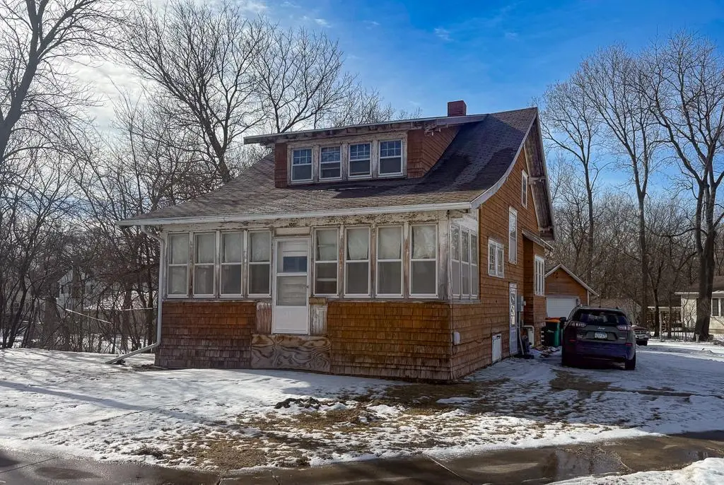 209 Walnut St