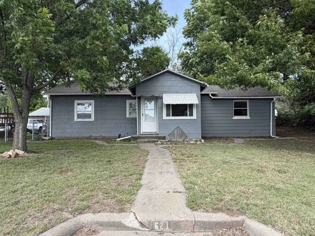 621 Alexander