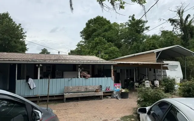 4100 N US Hwy 441