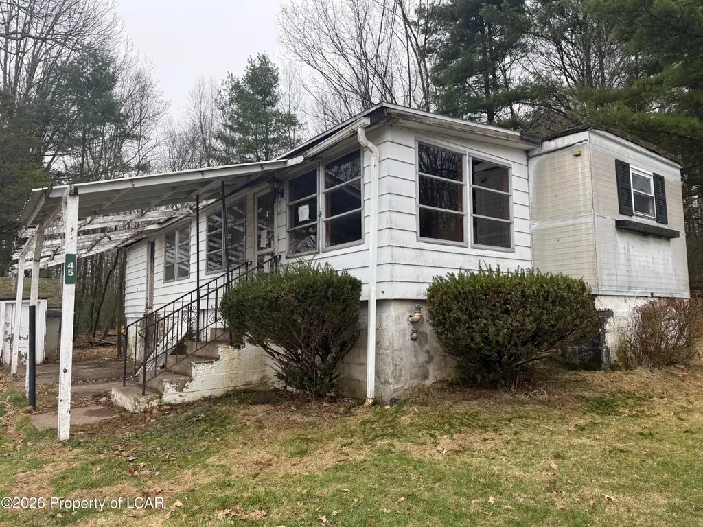 45 Jones Rd