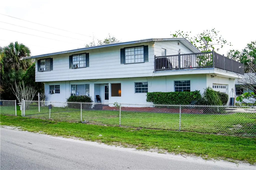 4105 32nd Ave Unit 3220,3210