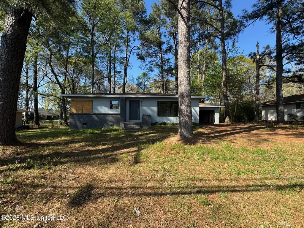 130 Cedars Of Lebanon Rd