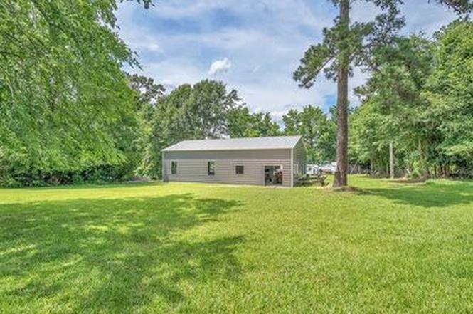 368 Hanging Oak Rd