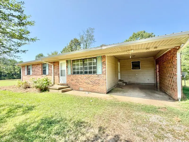 840 County Road 310
