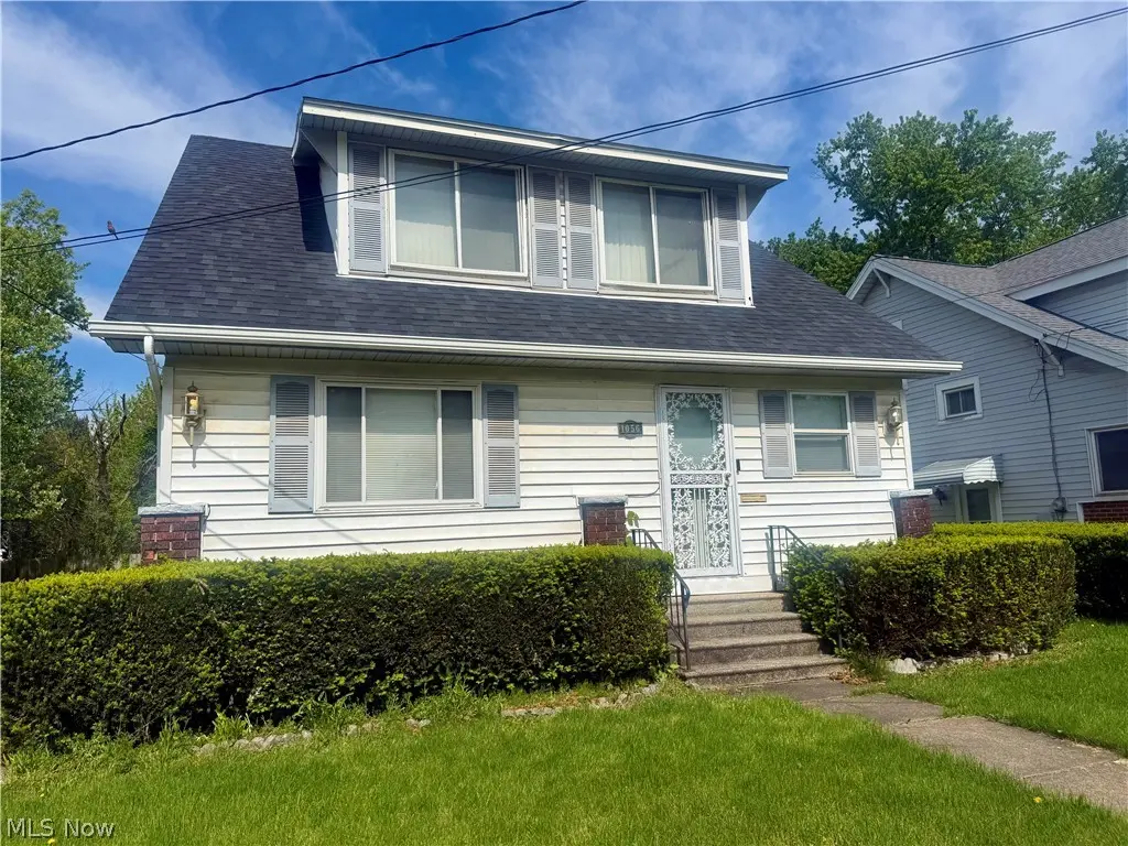 1056 Homewood