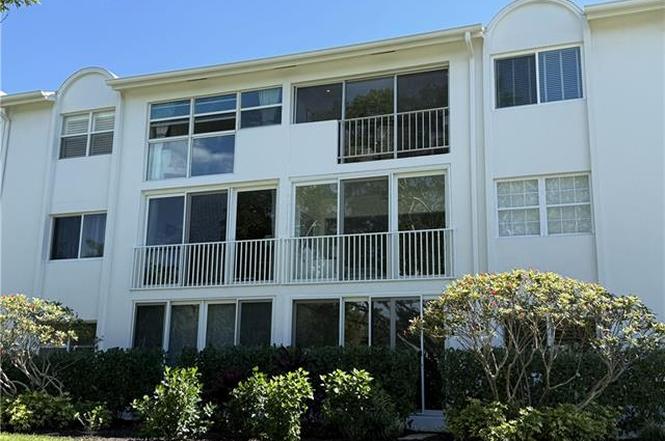 408 Broad Ave S Unit H408