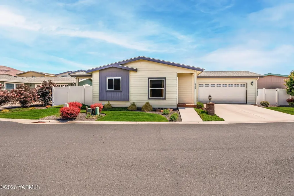 200 Bridle Way #249