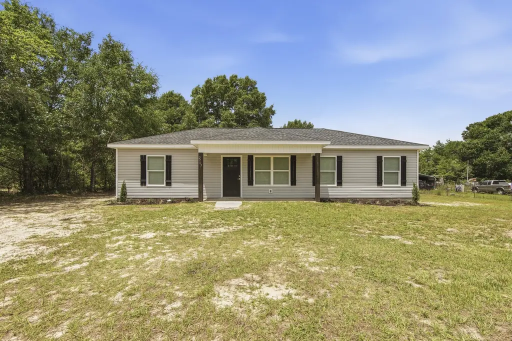 2763 Oakridge Rd