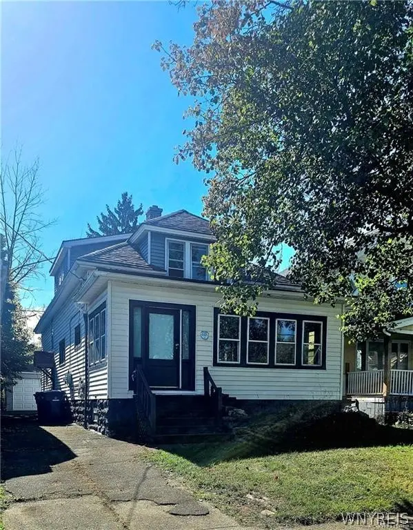 67 Thornton Ave