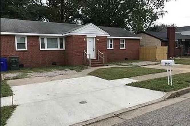 2411 Wyoming Ave