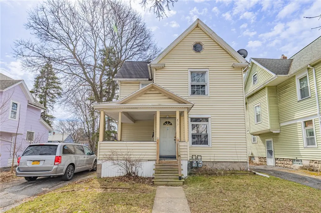 477 Parsells Ave