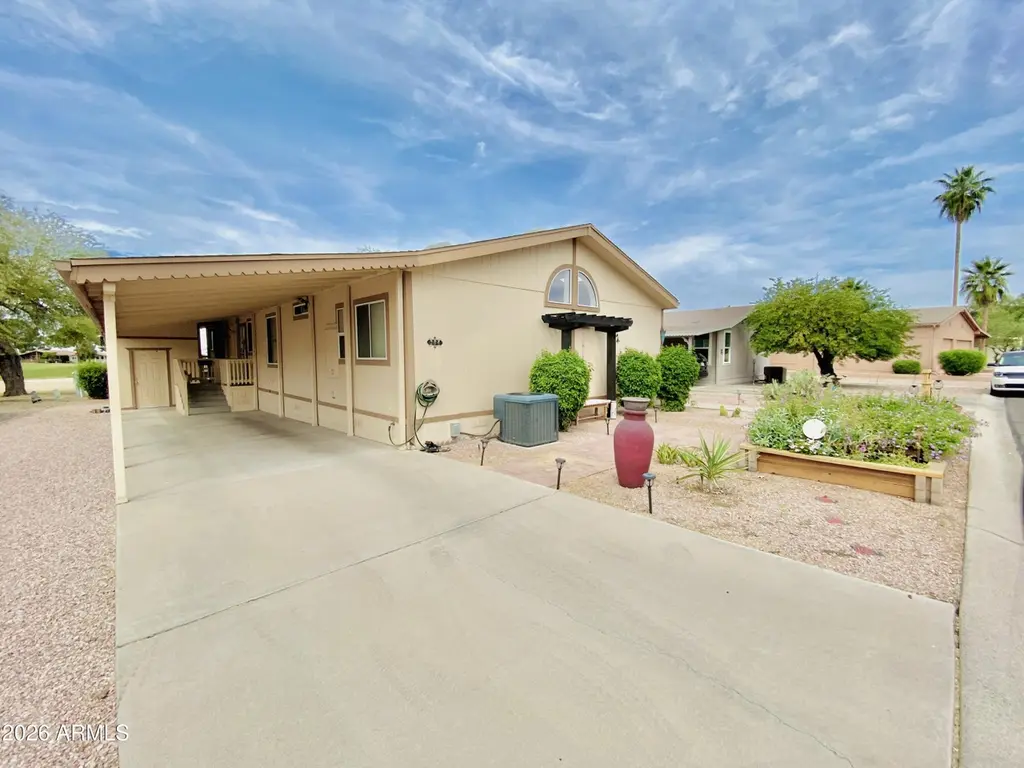 3901 E Pinnacle Peak Rd #384
