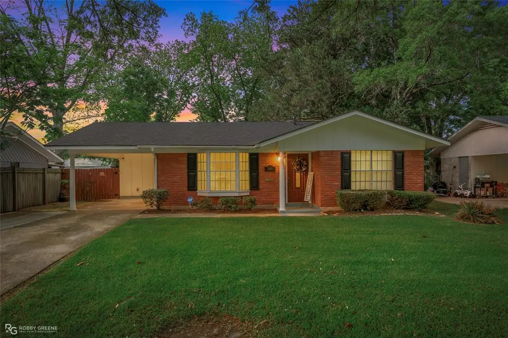 246 Brookbriar Dr