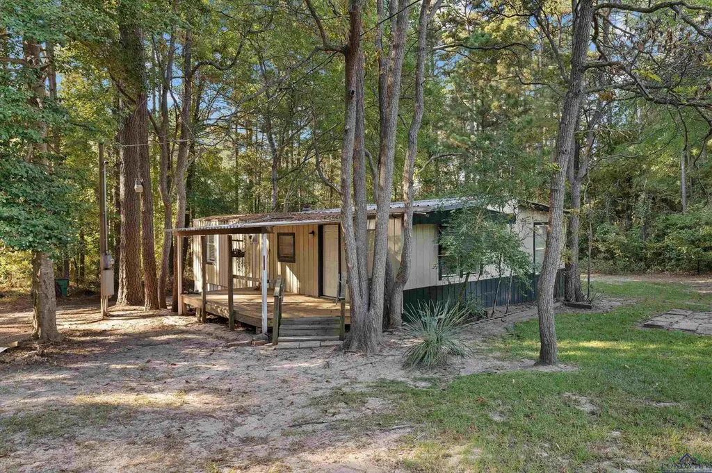 104 Brierwood Dr