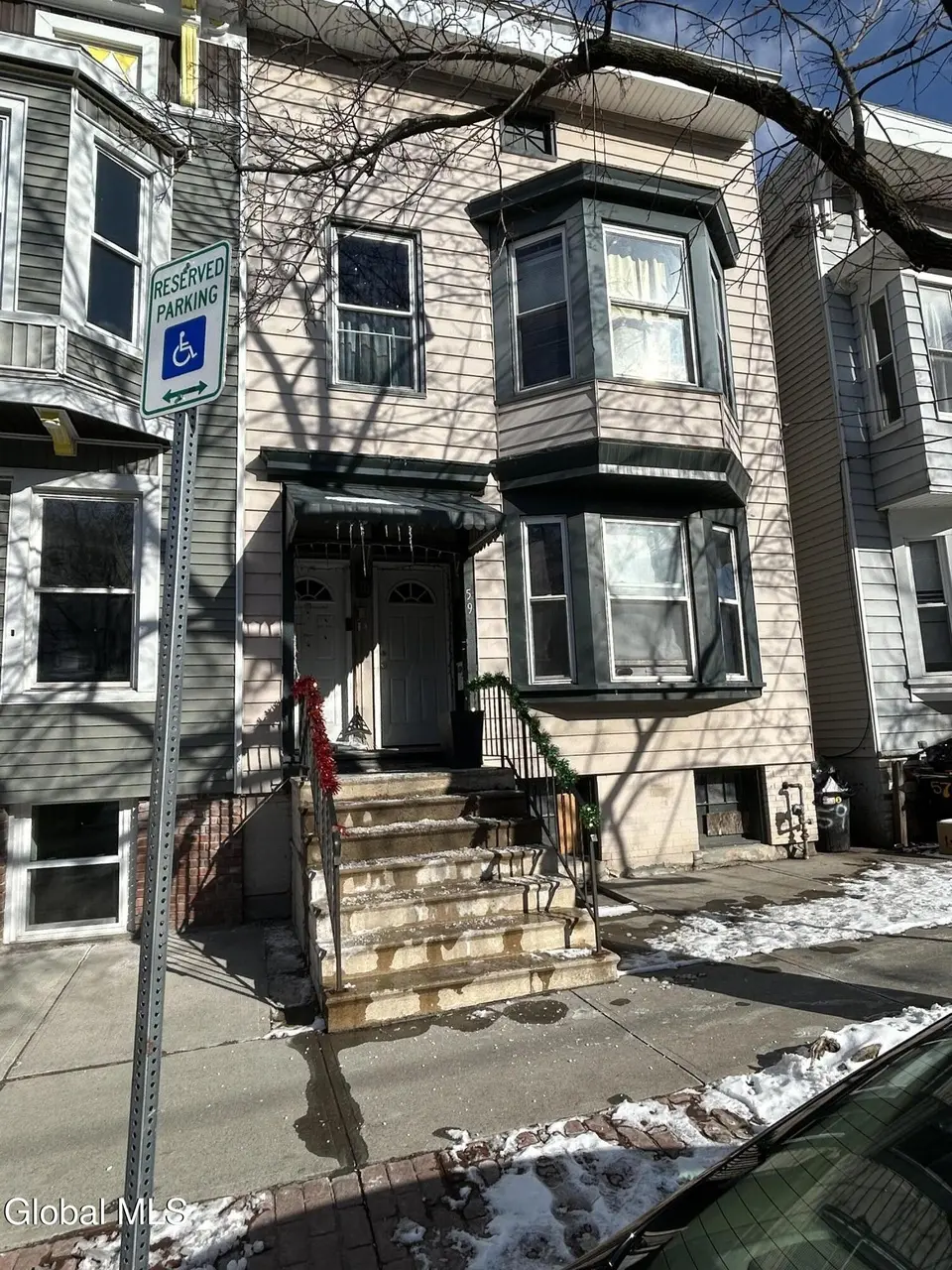 59 Dana Ave