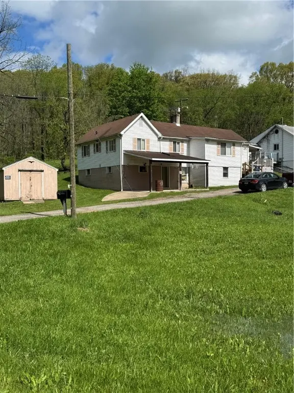 5 Navoski Ln