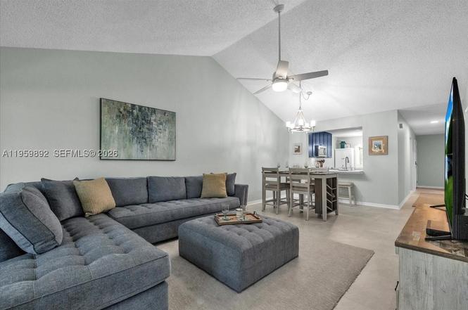 280 Timber Lake Cir #201