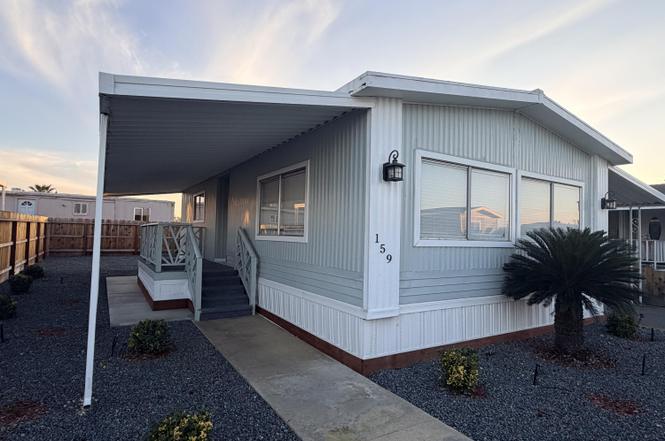 720 E Worth Ave #159
